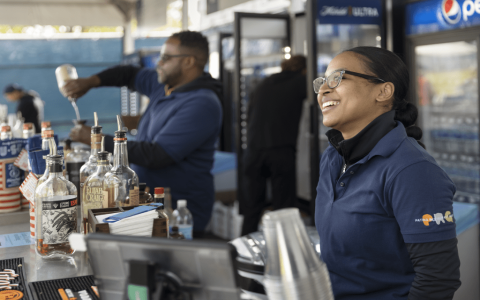 Hiring Bartender Jobs Near Me Part Time? Flexible Shift Options Today!