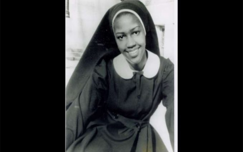 History meaning behind nun habit why sisters wear it