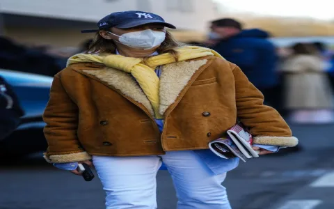 How To Style Vakeo Urbano MLB Hats? 5 Easy Urban Fashion Tips